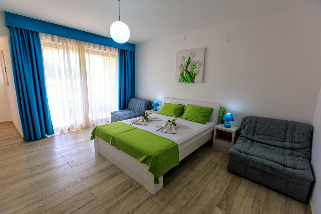 Apartments Matkovic Lux Sutomore Exterior foto