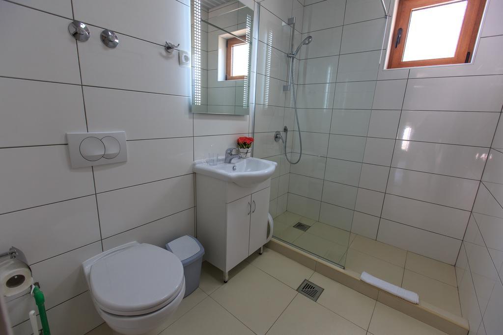 Apartments Matkovic Lux Sutomore Exterior foto