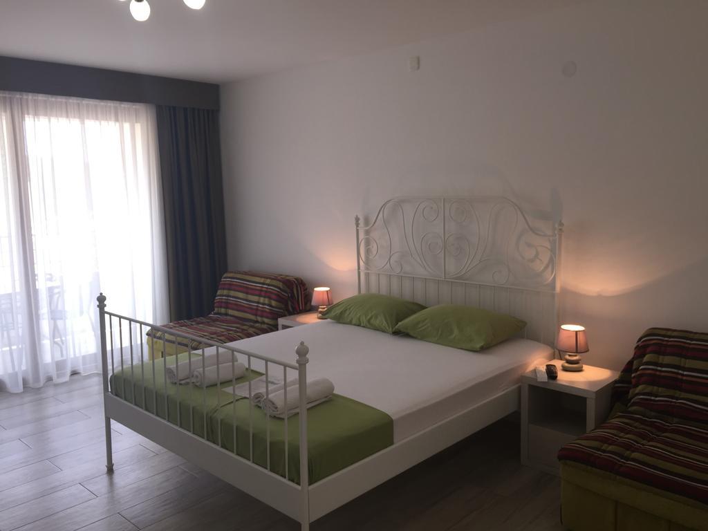 Apartments Matkovic Lux Sutomore Exterior foto